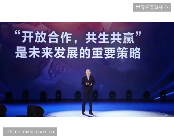 格雷戈里奇最大化替补效率，在有限时间内支撑弗赖堡前场支点战术并完成关键进球。